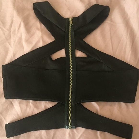 sexy crop cut out top for going out - Picture 3 of 5
